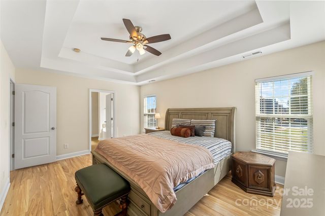 1450 JC Raulston Court, Hickory, NC 28602