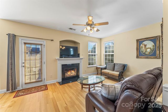 1450 JC Raulston Court, Hickory, NC 28602