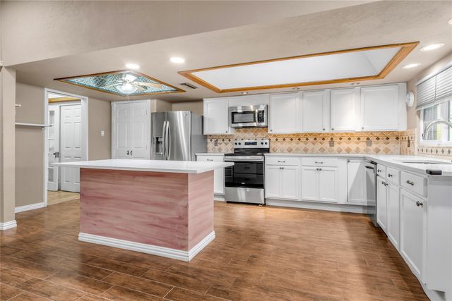 1813 Dodge Trail, Grand Prairie, TX 75052