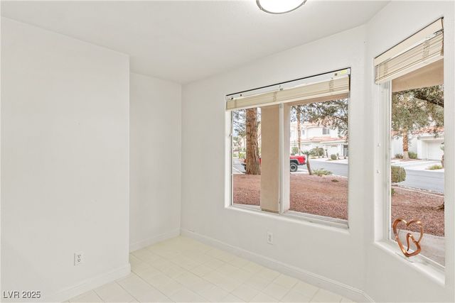 7620 Rolling View Drive 101, Las Vegas, NV 89149