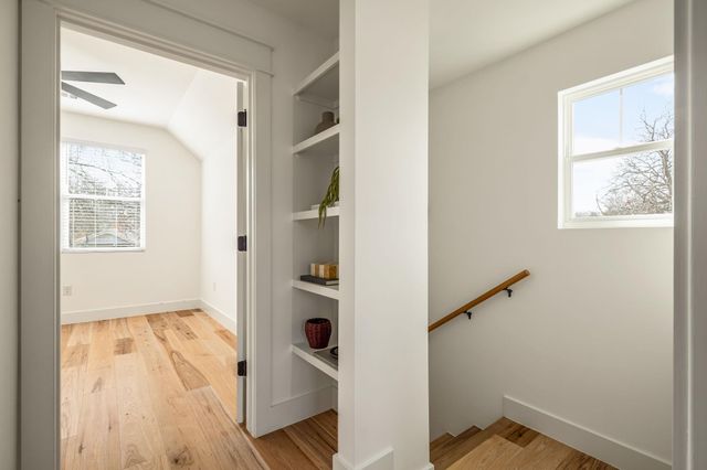 3304 Hollywood Ave 2, Austin, TX 78722