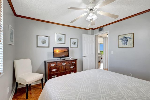 5059 N Hwy A1a 701, Fort Pierce, FL 34949