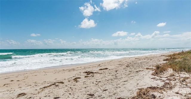 5059 N Hwy A1a 701, Fort Pierce, FL 34949