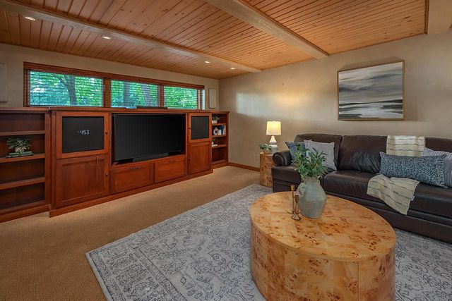 1860 Churchview DRIVE, Brookfield, WI 53005