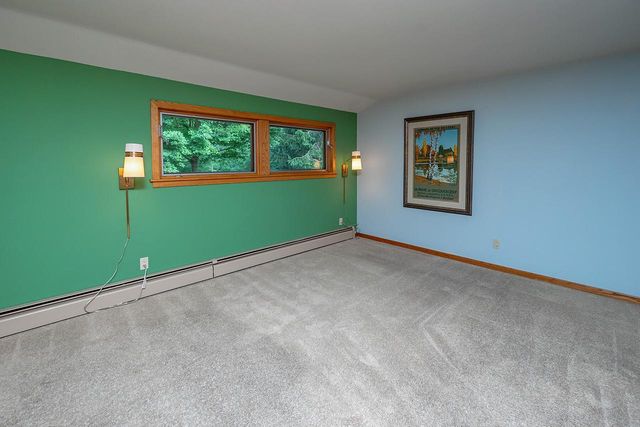 1860 Churchview DRIVE, Brookfield, WI 53005