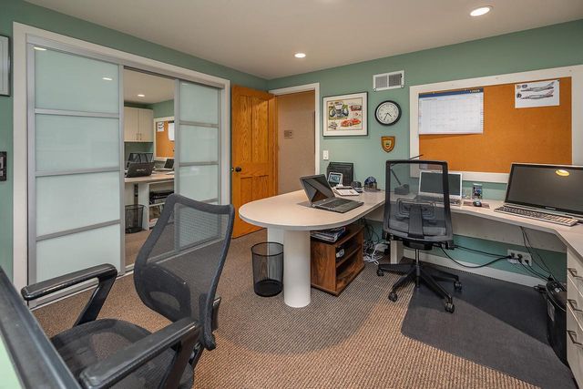 1860 Churchview DRIVE, Brookfield, WI 53005