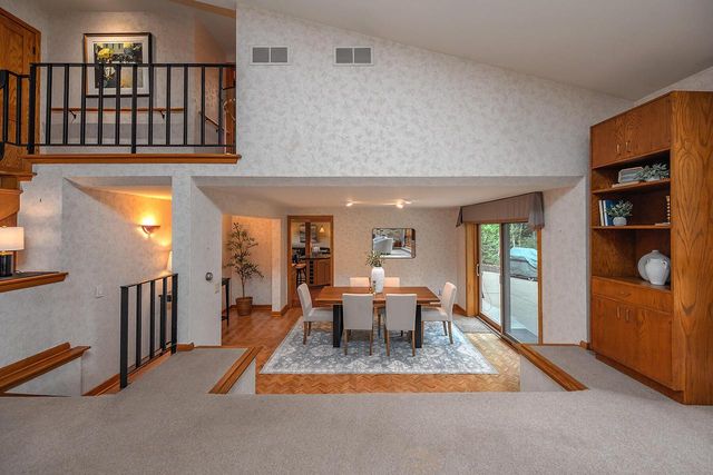 1860 Churchview DRIVE, Brookfield, WI 53005
