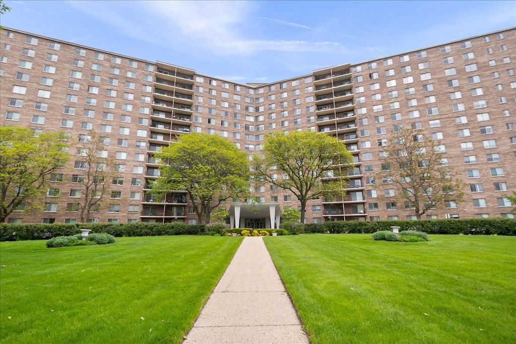 7141 N Kedzie Avenue 511, Chicago, IL 60645