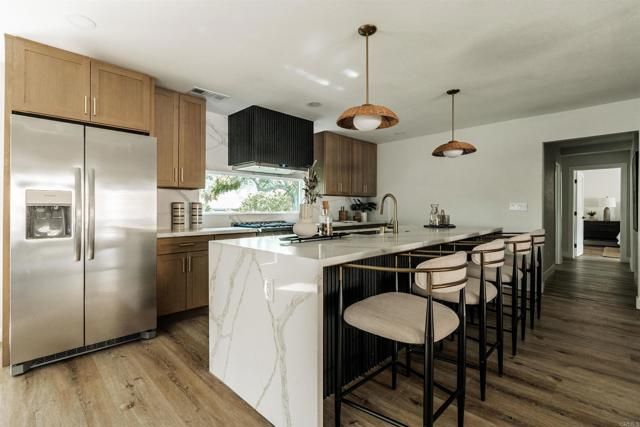 2275 Ivy Road, Oceanside, CA 92054