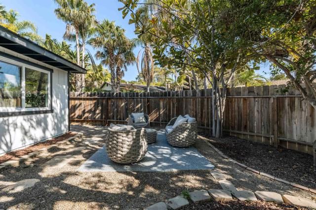 2275 Ivy Road, Oceanside, CA 92054