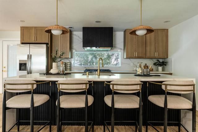 2275 Ivy Road, Oceanside, CA 92054