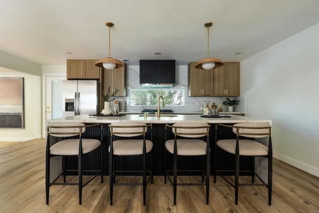 2275 Ivy Road, Oceanside, CA 92054