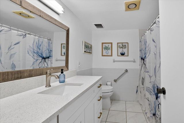 6328 W Longboat Ln Lane W 101, Boca Raton, FL 33433