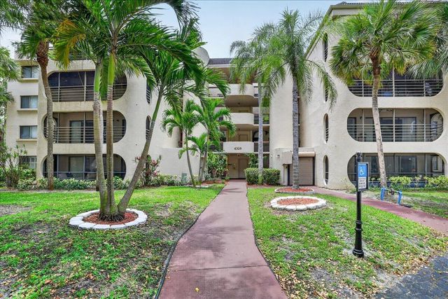 6328 W Longboat Ln Lane W 101, Boca Raton, FL 33433