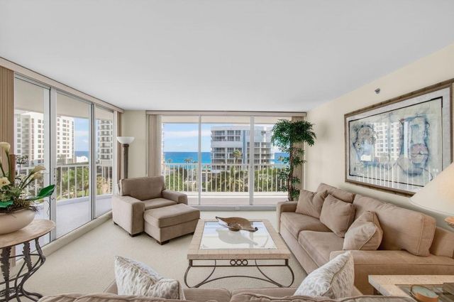 3210 S Ocean Boulevard 704, Highland Beach, FL 33487