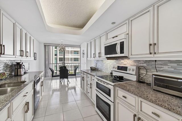 3210 S Ocean Boulevard 704, Highland Beach, FL 33487