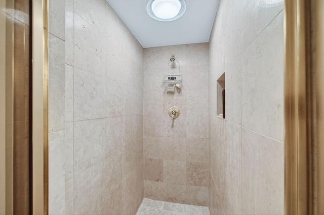 3210 S Ocean Boulevard 704, Highland Beach, FL 33487