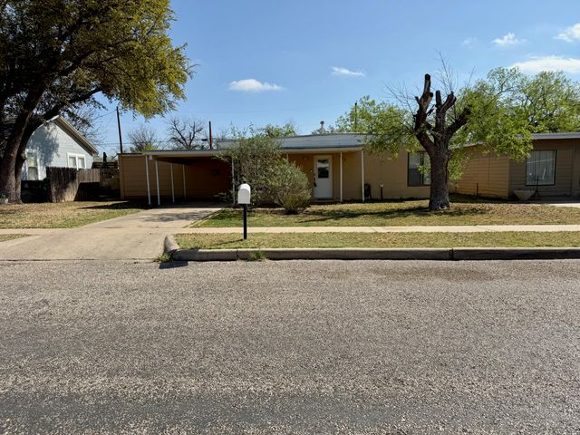 302 Midget Street, San Angelo, TX 76901