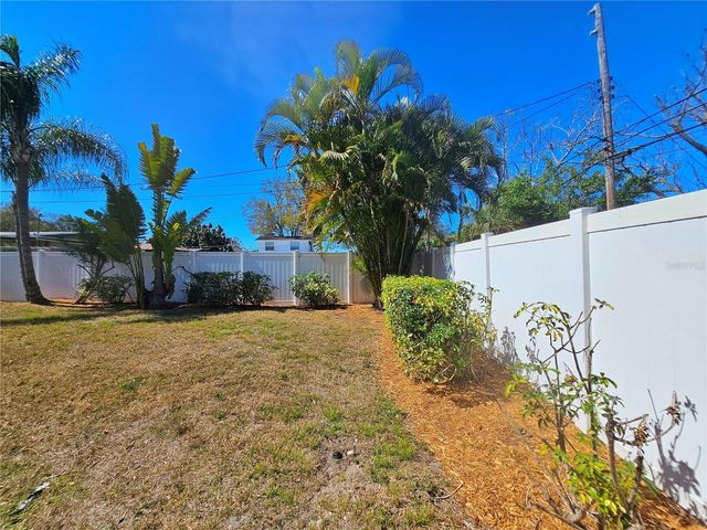 5610 KELLY DRIVE N, St Petersburg, FL 33703