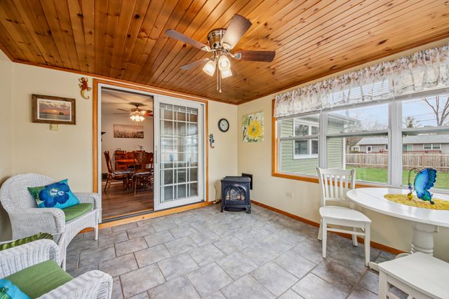 1618 Pine Trail, Sycamore, IL 60178