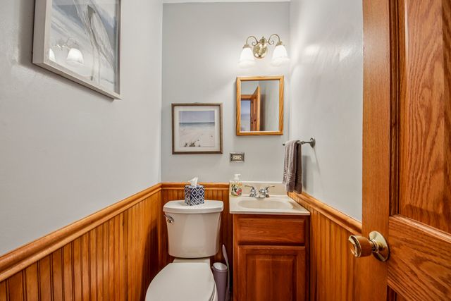 1618 Pine Trail, Sycamore, IL 60178