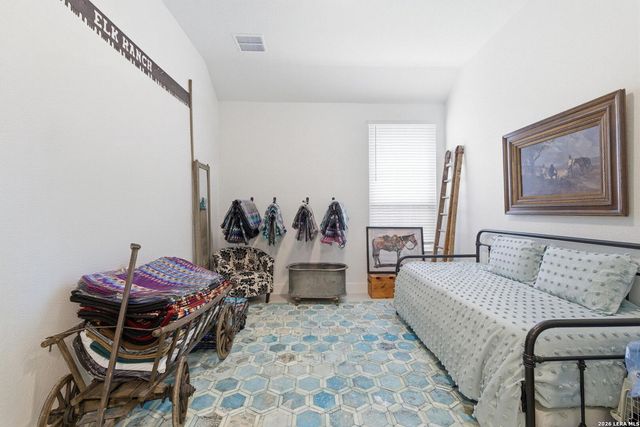 1647 Houghton Park, Bulverde, TX 78163