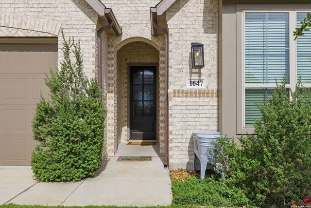 1647 Houghton Park, Bulverde, TX 78163
