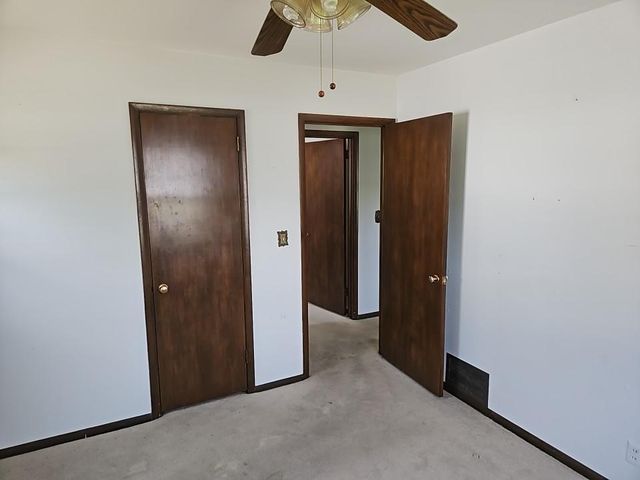6301 Oak Knoll Plaza, Woodbury, MN 55125