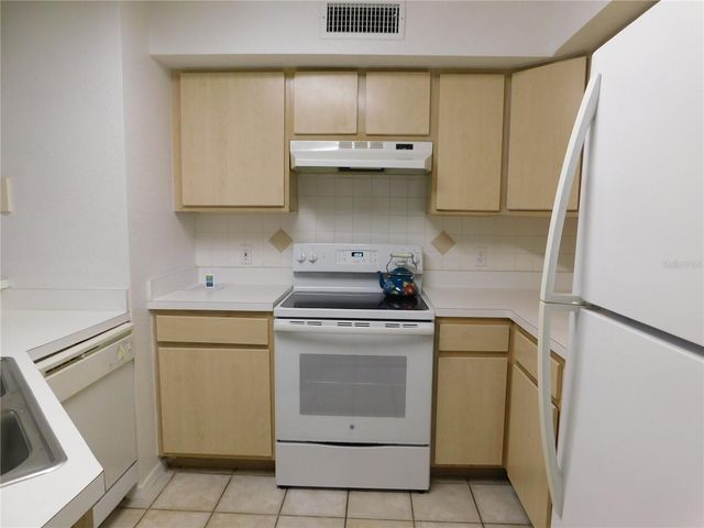 829 CAMARGO WAY 112, Altamonte Springs, FL 32714