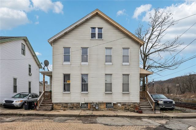 102-104 8th St, Monongahela, PA 15063