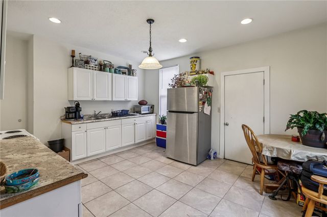 102-104 8th St, Monongahela, PA 15063