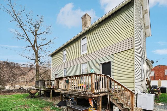 102-104 8th St, Monongahela, PA 15063