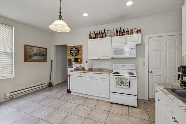 102-104 8th St, Monongahela, PA 15063