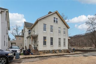 102-104 8th St, Monongahela, PA 15063