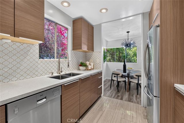 1539 Elevado Street, Los Angeles, CA 90026