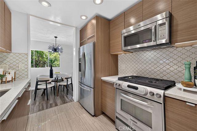 1539 Elevado Street, Los Angeles, CA 90026