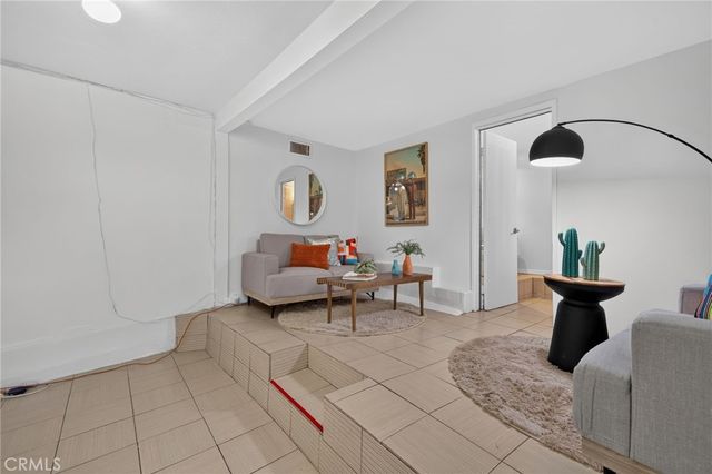 1539 Elevado Street, Los Angeles, CA 90026