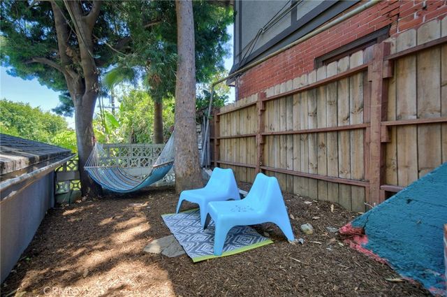 1539 Elevado Street, Los Angeles, CA 90026