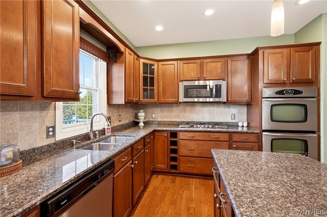 2916 Wolf Drive, Eden, NY 14057