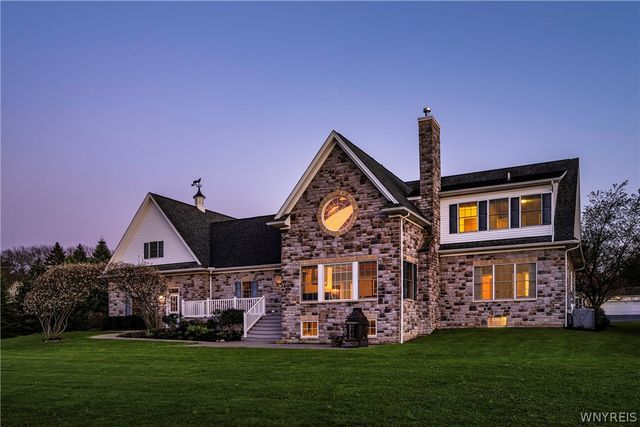 2916 Wolf Drive, Eden, NY 14057