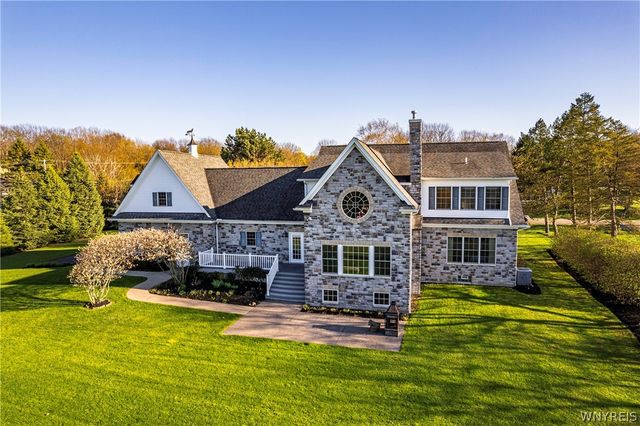 2916 Wolf Drive, Eden, NY 14057