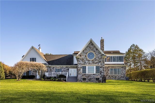 2916 Wolf Drive, Eden, NY 14057