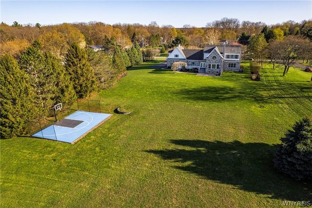 2916 Wolf Drive, Eden, NY 14057