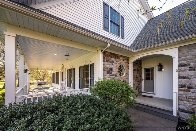 2916 Wolf Drive, Eden, NY 14057