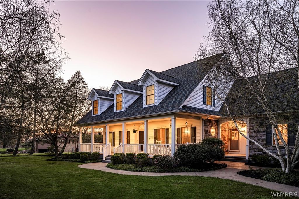 2916 Wolf Drive, Eden, NY 14057