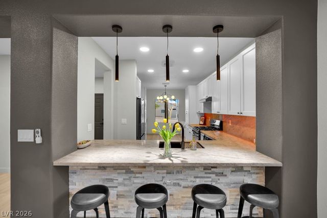 1851 Cypress Greens Avenue, Henderson, NV 89012