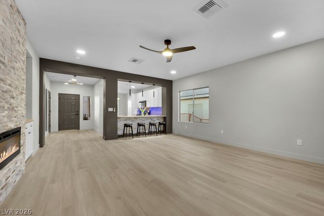 1851 Cypress Greens Avenue, Henderson, NV 89012