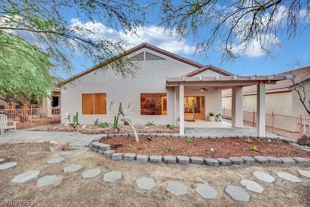 1851 Cypress Greens Avenue, Henderson, NV 89012