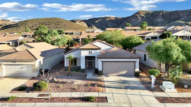 1851 Cypress Greens Avenue, Henderson, NV 89012