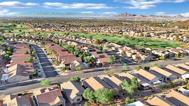 1851 Cypress Greens Avenue, Henderson, NV 89012